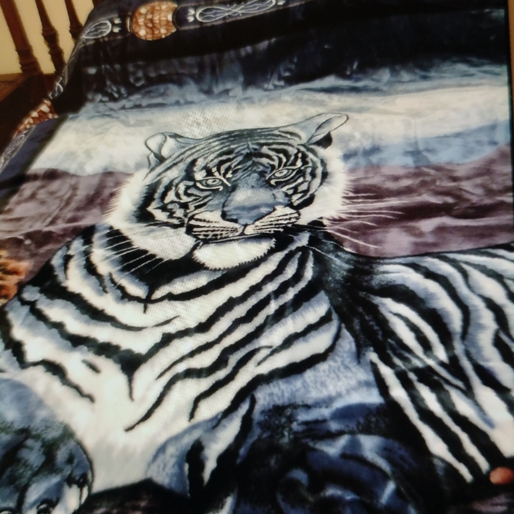 Mink-like Soft Heavy Blanket Tiger